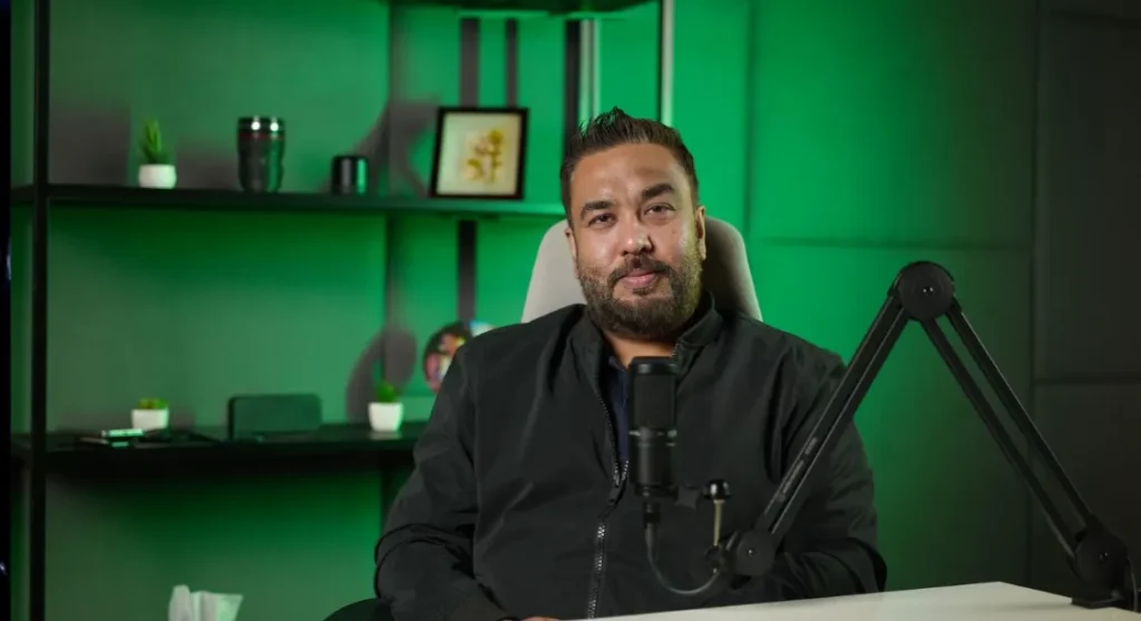 Record Your Podcast at podcast studio in lahore