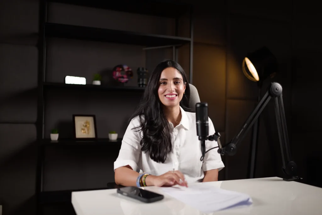 Zainab Abbas podcast recording at delenzo studio lahore